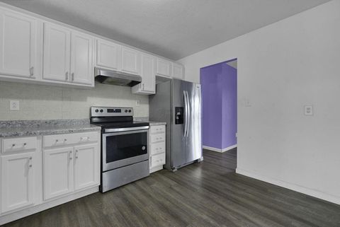 Tiny photo for 5004 Julie Place, Columbus, OH 43229 (MLS # 225045576)