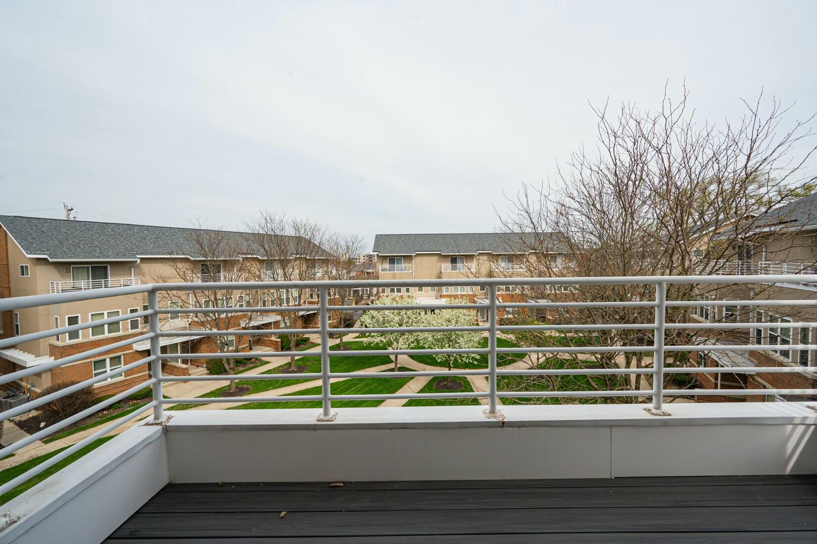1406 Lower Green Circle, Columbus, Ohio image 17