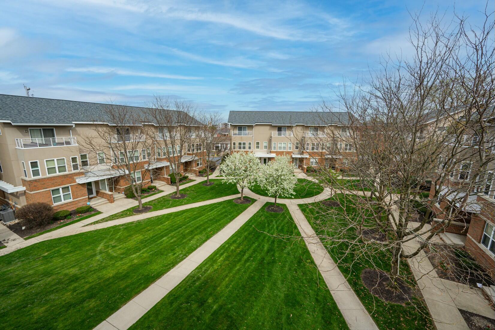 1406 Lower Green Circle, Columbus, Ohio image 38