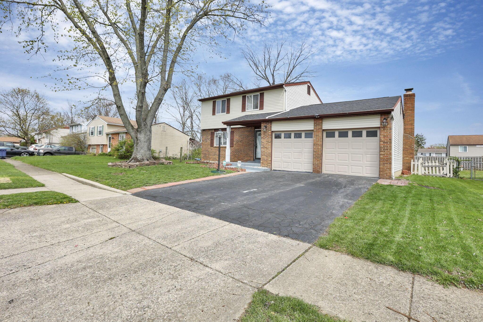 2866 Yankee Doodle Drive, Reynoldsburg, Ohio image 3