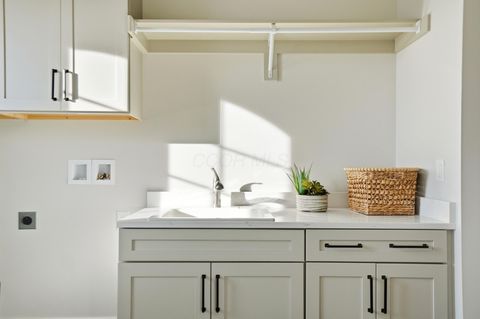 Tiny photo for 8025 Genova Drive, Galena, OH 43021 (MLS # 225045133)