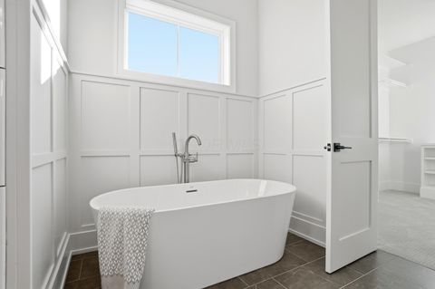 Tiny photo for 8025 Genova Drive, Galena, OH 43021 (MLS # 225045133)