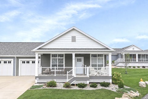 Photo of 10850 E Bayshore Road Cardinal 72 #Cardinal 72, Marblehead, OH 43440 (MLS # 226037499)