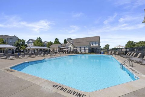 Tiny photo for 5589 Bow Falls Boulevard 19 #19, Dublin, OH 43016 (MLS # 226001775)