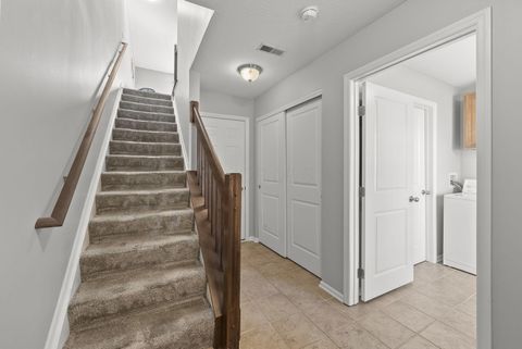 Tiny photo for 5589 Bow Falls Boulevard 19 #19, Dublin, OH 43016 (MLS # 226001775)