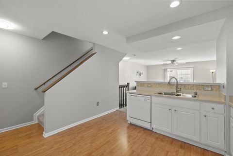 Tiny photo for 5589 Bow Falls Boulevard 19 #19, Dublin, OH 43016 (MLS # 226001775)