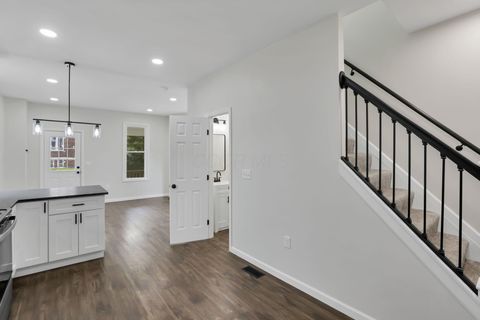 Tiny photo for 180 E Morrill Avenue, Columbus, OH 43207 (MLS # 226025915)