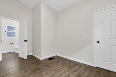 Tiny photo for 180 E Morrill Avenue, Columbus, OH 43207 (MLS # 226025915)