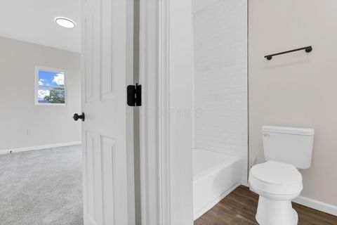 Tiny photo for 180 E Morrill Avenue, Columbus, OH 43207 (MLS # 226025915)