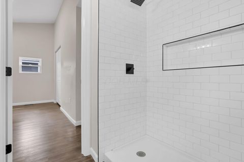 Tiny photo for 180 E Morrill Avenue, Columbus, OH 43207 (MLS # 226025915)