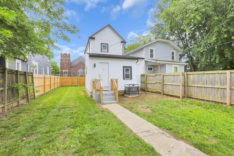 Tiny photo for 180 E Morrill Avenue, Columbus, OH 43207 (MLS # 226025915)