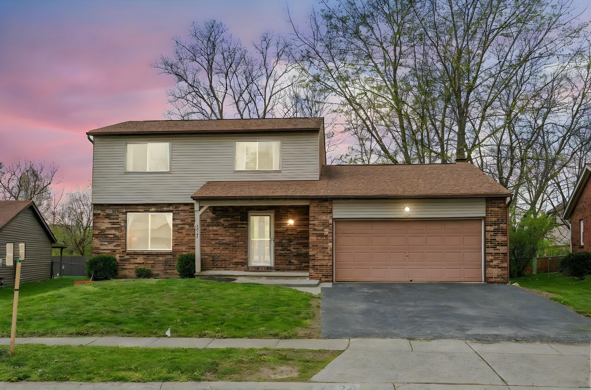 5735 Greendale Drive, Galloway, Ohio image 1