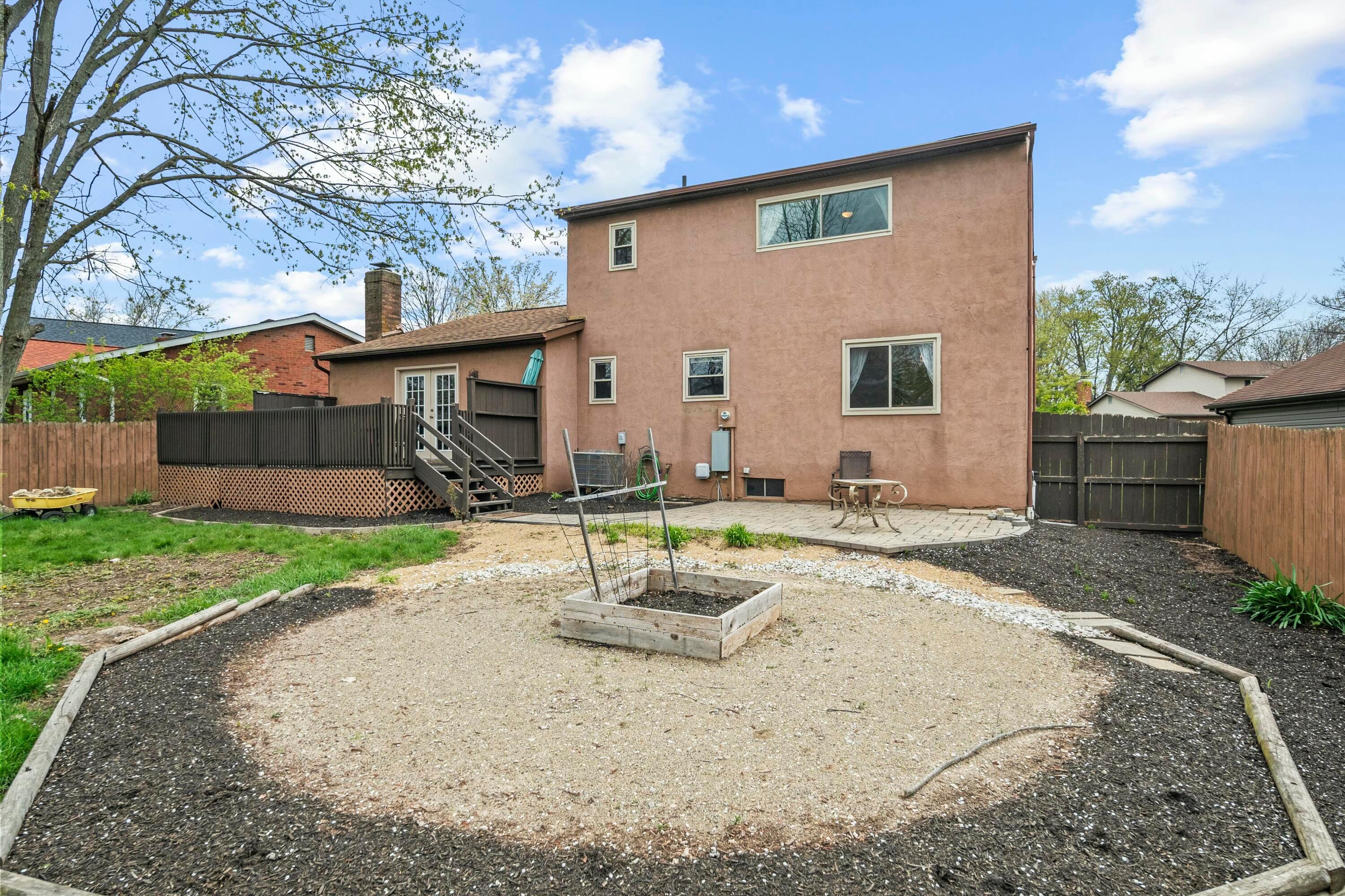 5735 Greendale Drive, Galloway, Ohio image 43