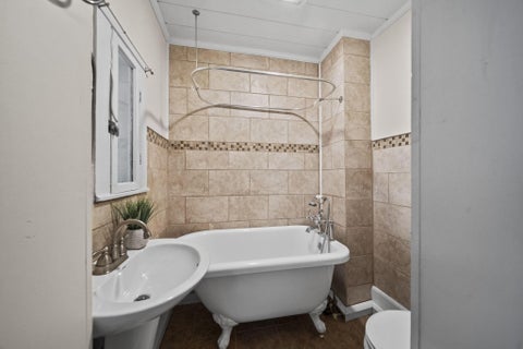 Tiny photo for 338 W 1st Avenue, Columbus, OH 43201 (MLS # 226023966)