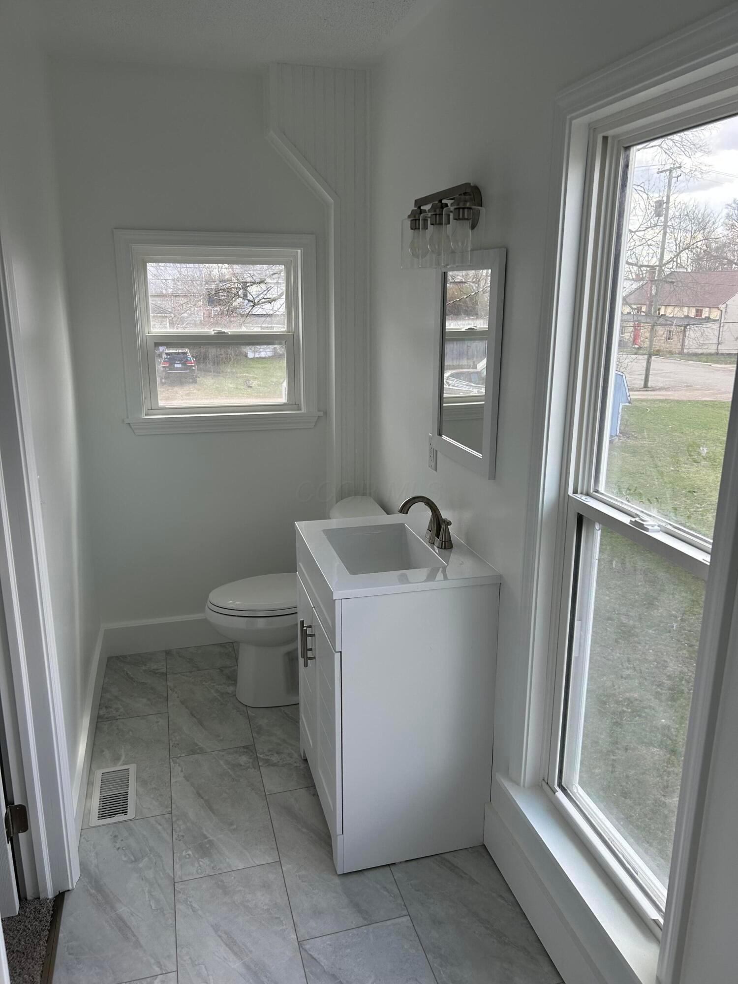 706 W Chestnut Street, Mount Vernon, Ohio image 10