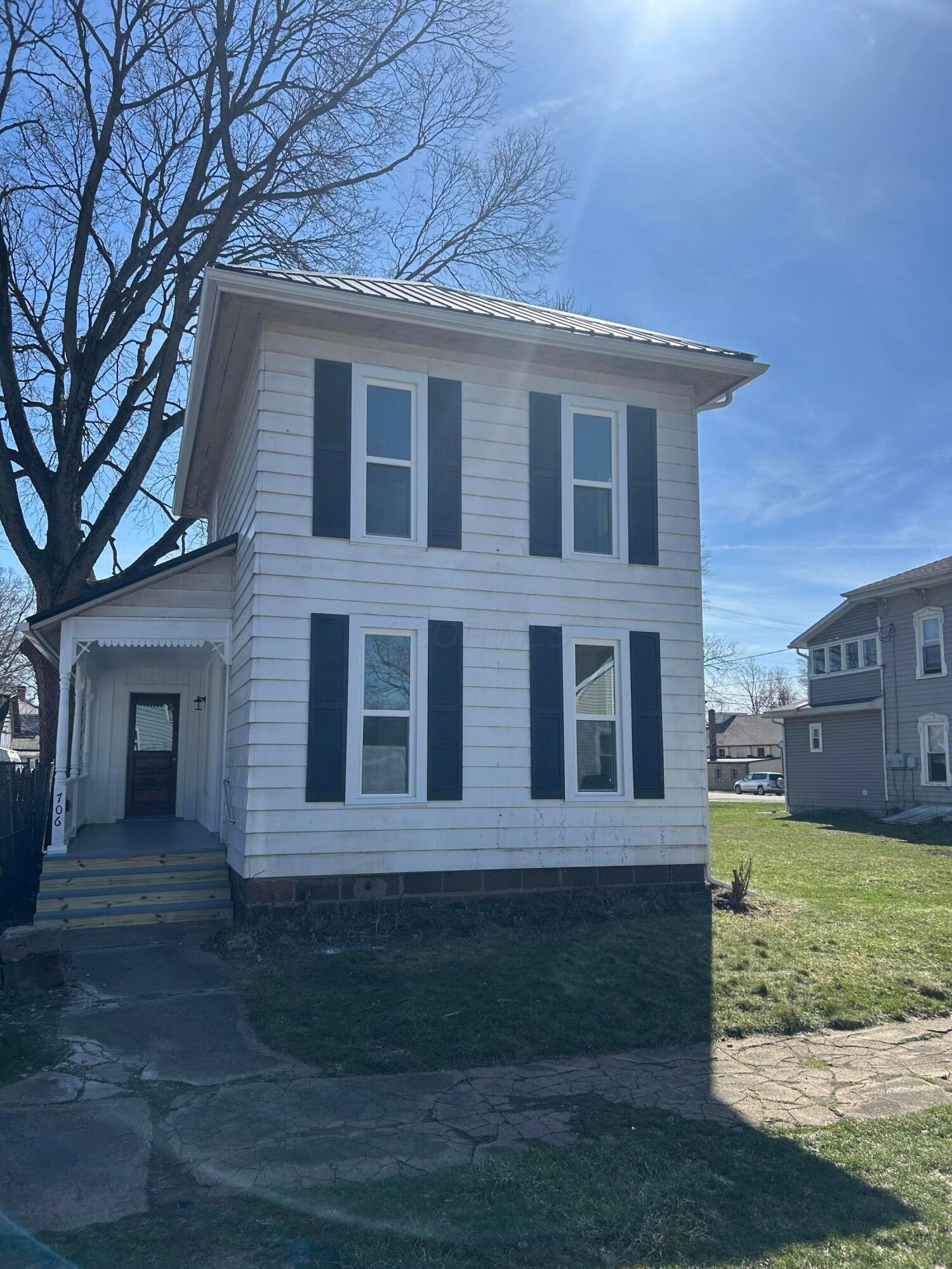 706 W Chestnut Street, Mount Vernon, Ohio image 1