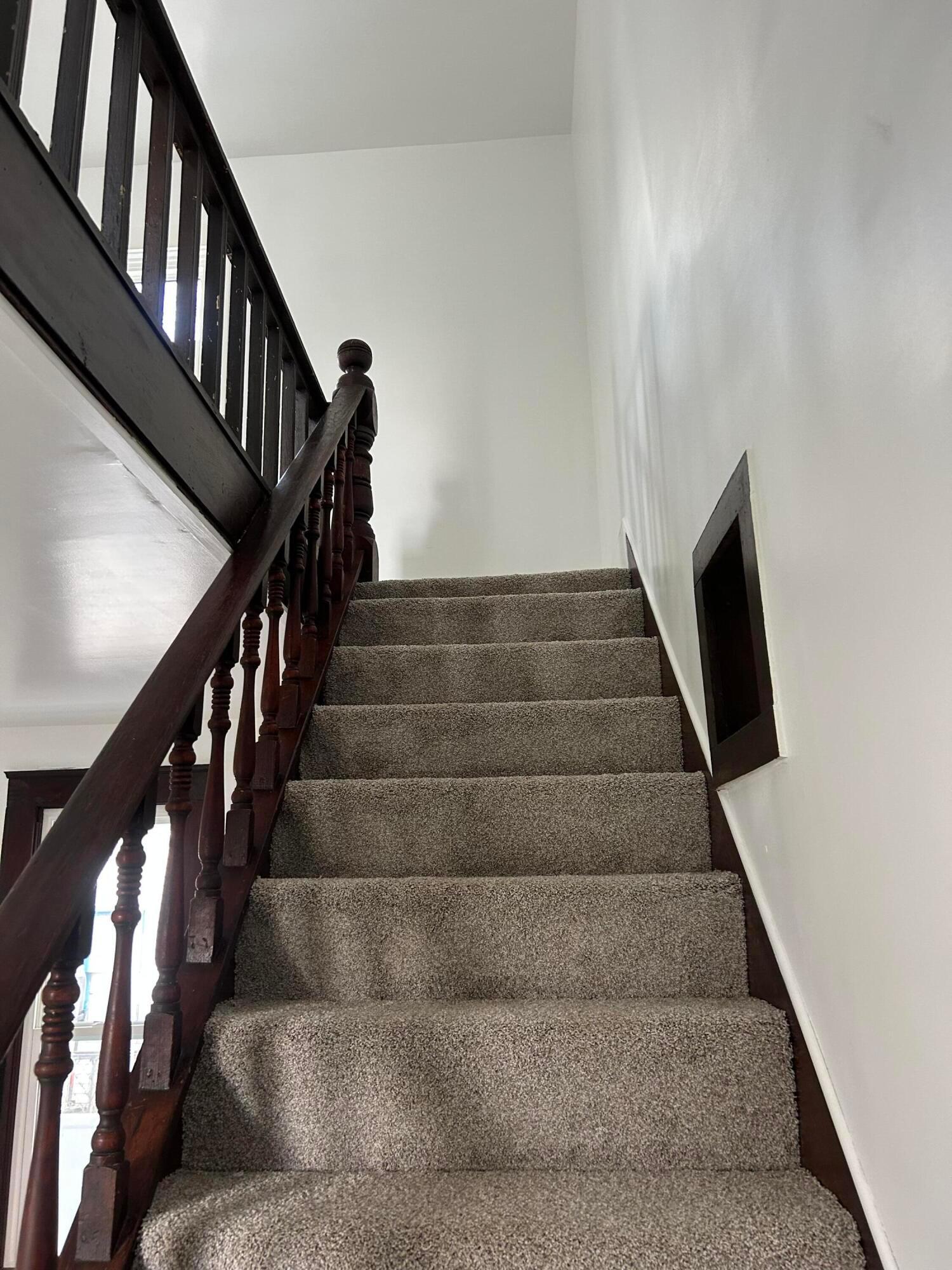 706 W Chestnut Street, Mount Vernon, Ohio image 8