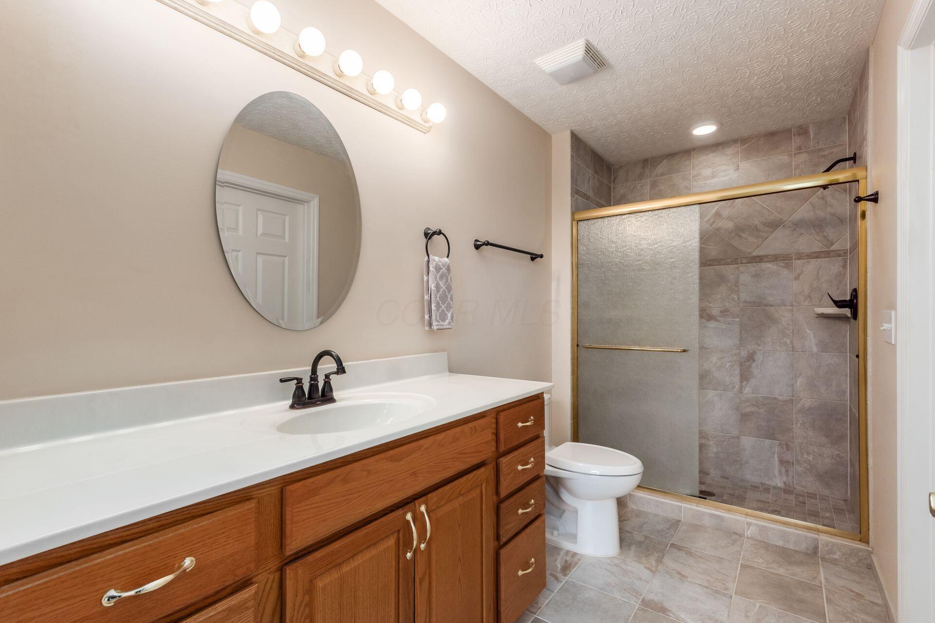 3673 Stoneway Point, Powell, Ohio image 24