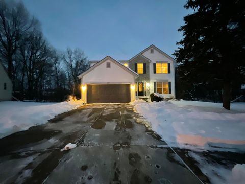 Photo of 392 Old Ivory Court, Blacklick, OH 43004 (MLS # 226004617)
