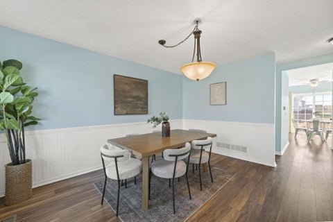Tiny photo for 7046 Hill Gail Drive 28 #28, New Albany, OH 43054 (MLS # 226041298)
