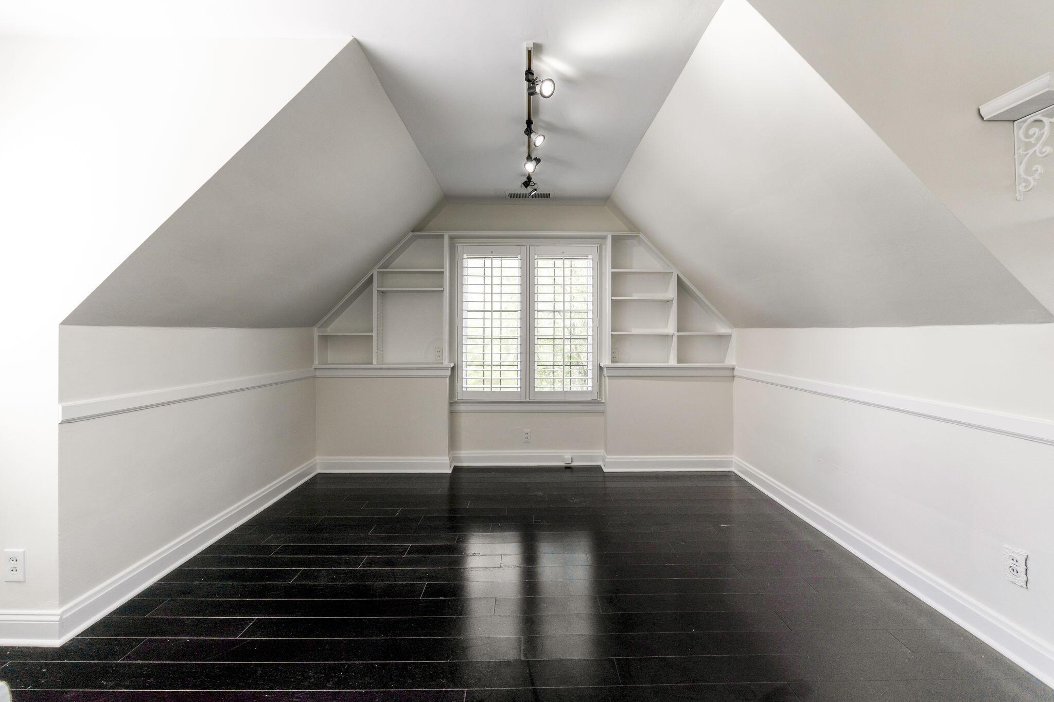 2134 Yorkshire Road, Columbus, Ohio image 37