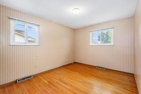 Tiny photo for 4941 Cheviot Drive, Columbus, OH 43220 (MLS # 226014267)