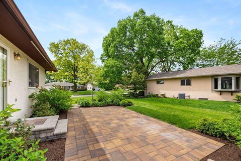 Tiny photo for 4941 Cheviot Drive, Columbus, OH 43220 (MLS # 226014267)