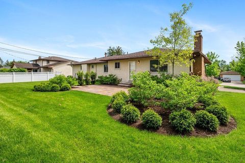 Tiny photo for 4941 Cheviot Drive, Columbus, OH 43220 (MLS # 226014267)