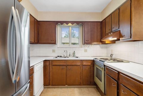 Tiny photo for 4941 Cheviot Drive, Columbus, OH 43220 (MLS # 226014267)