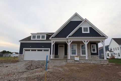 Photo of 130 Swan Valley Place, Galena, OH 43021 (MLS # 226023782)