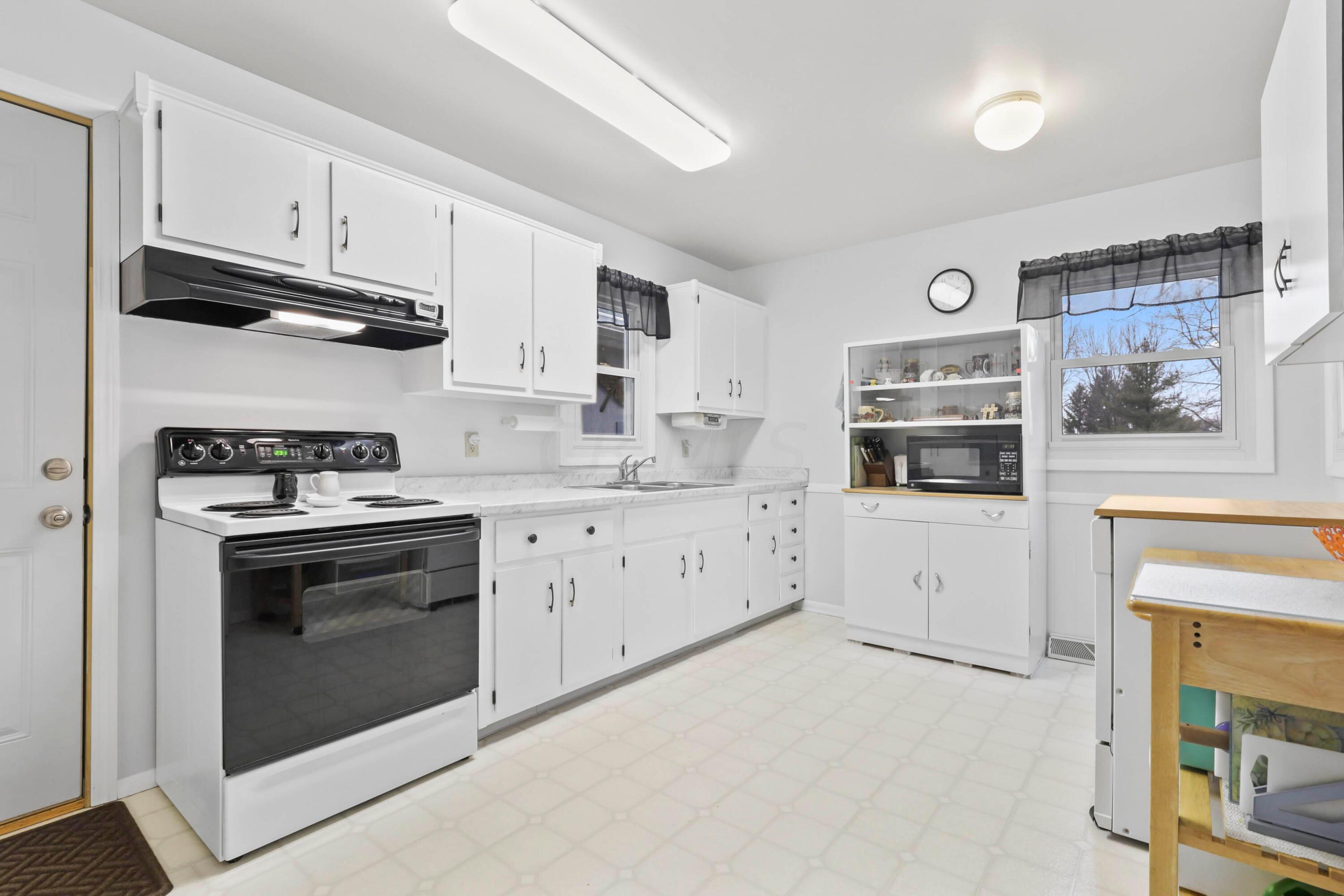 10179 Johnstown Road, New Albany, Ohio image 14