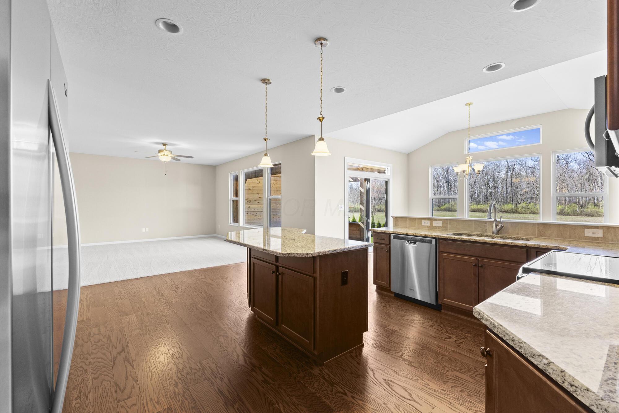 3441 Woodland Drive, Hilliard, Ohio image 10
