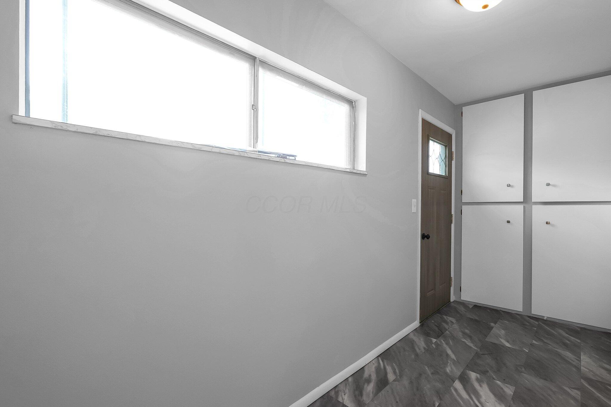 542 E Franklin Street, Circleville, Ohio image 6