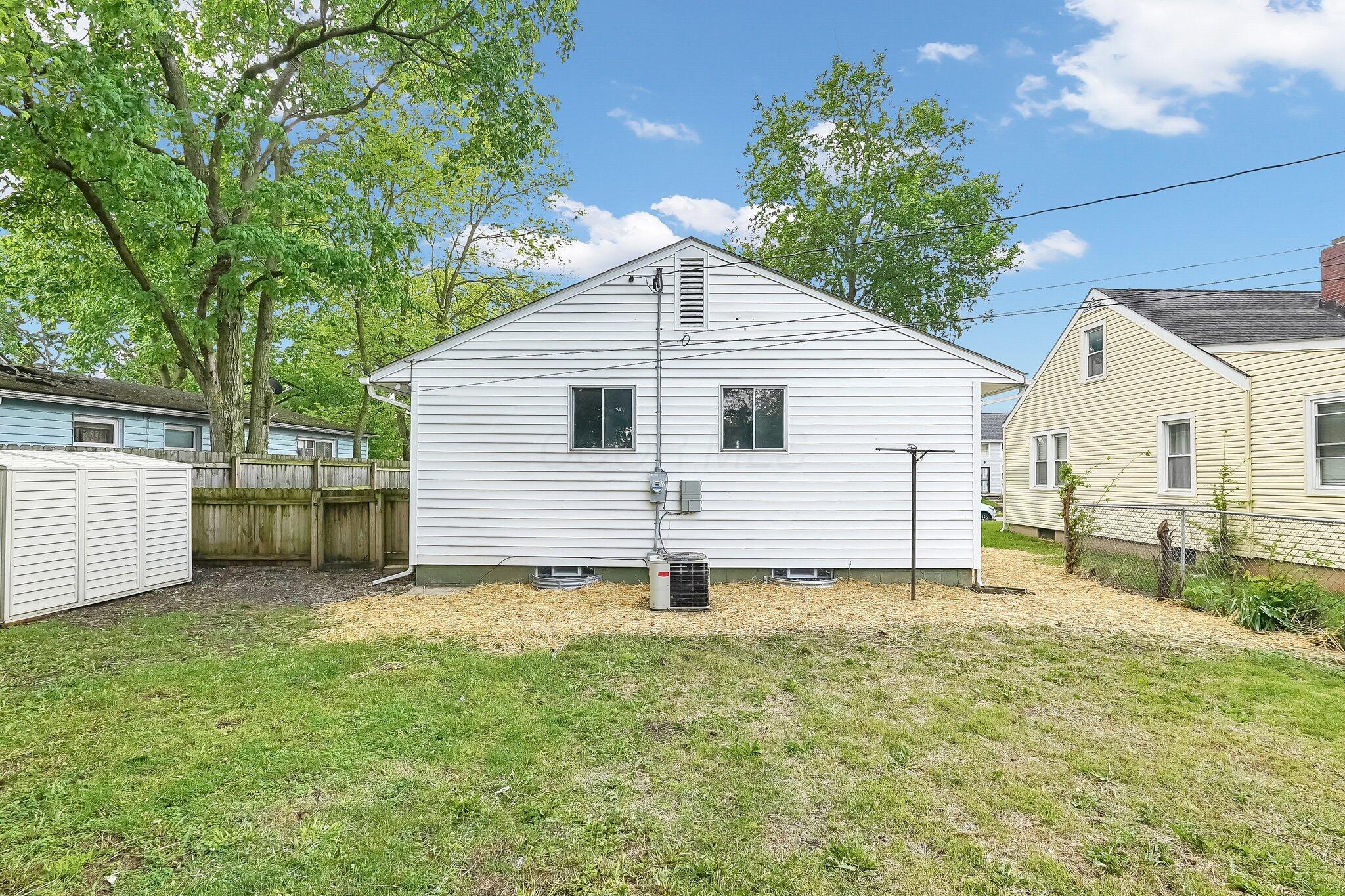 542 E Franklin Street, Circleville, Ohio image 27