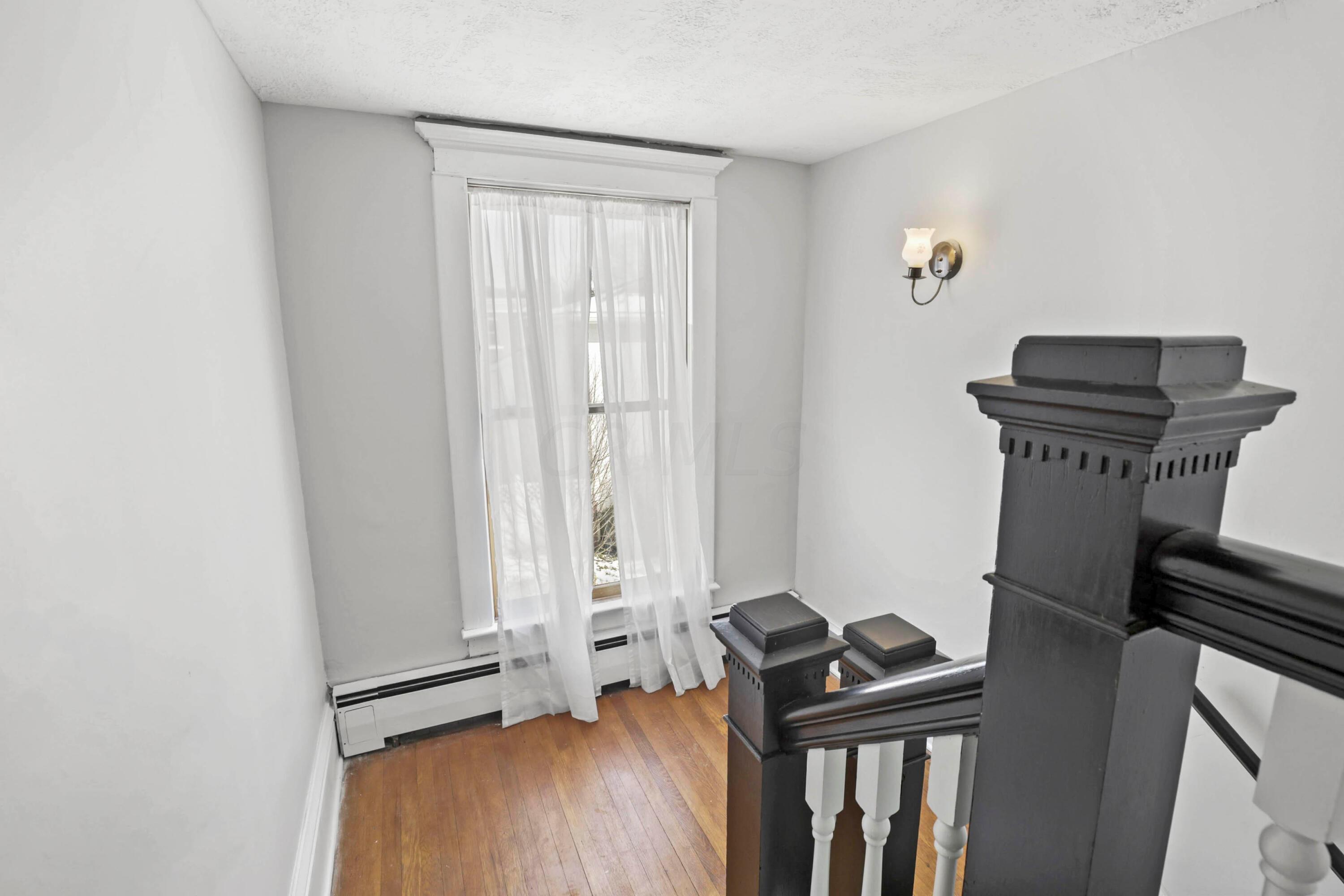 701 1/2 E High Street, Mount Vernon, Ohio image 25