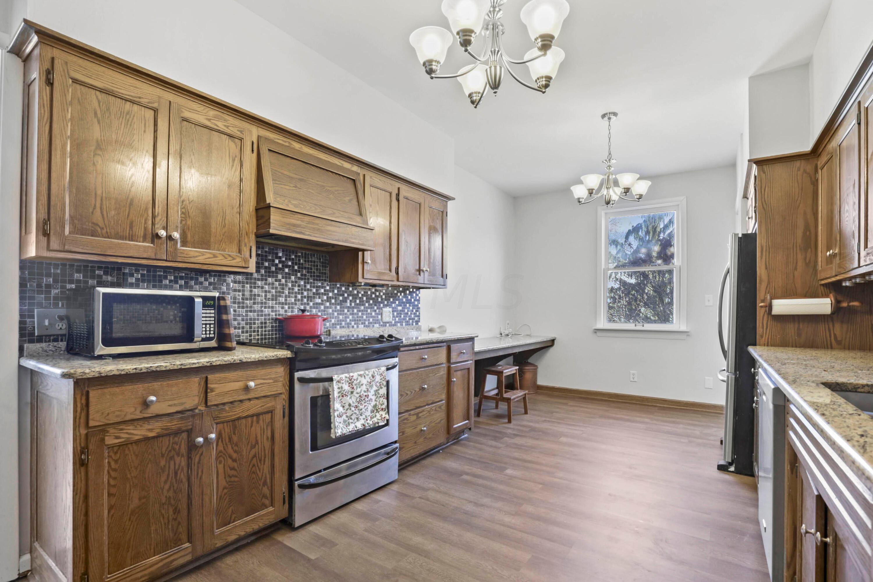 701 1/2 E High Street, Mount Vernon, Ohio image 18