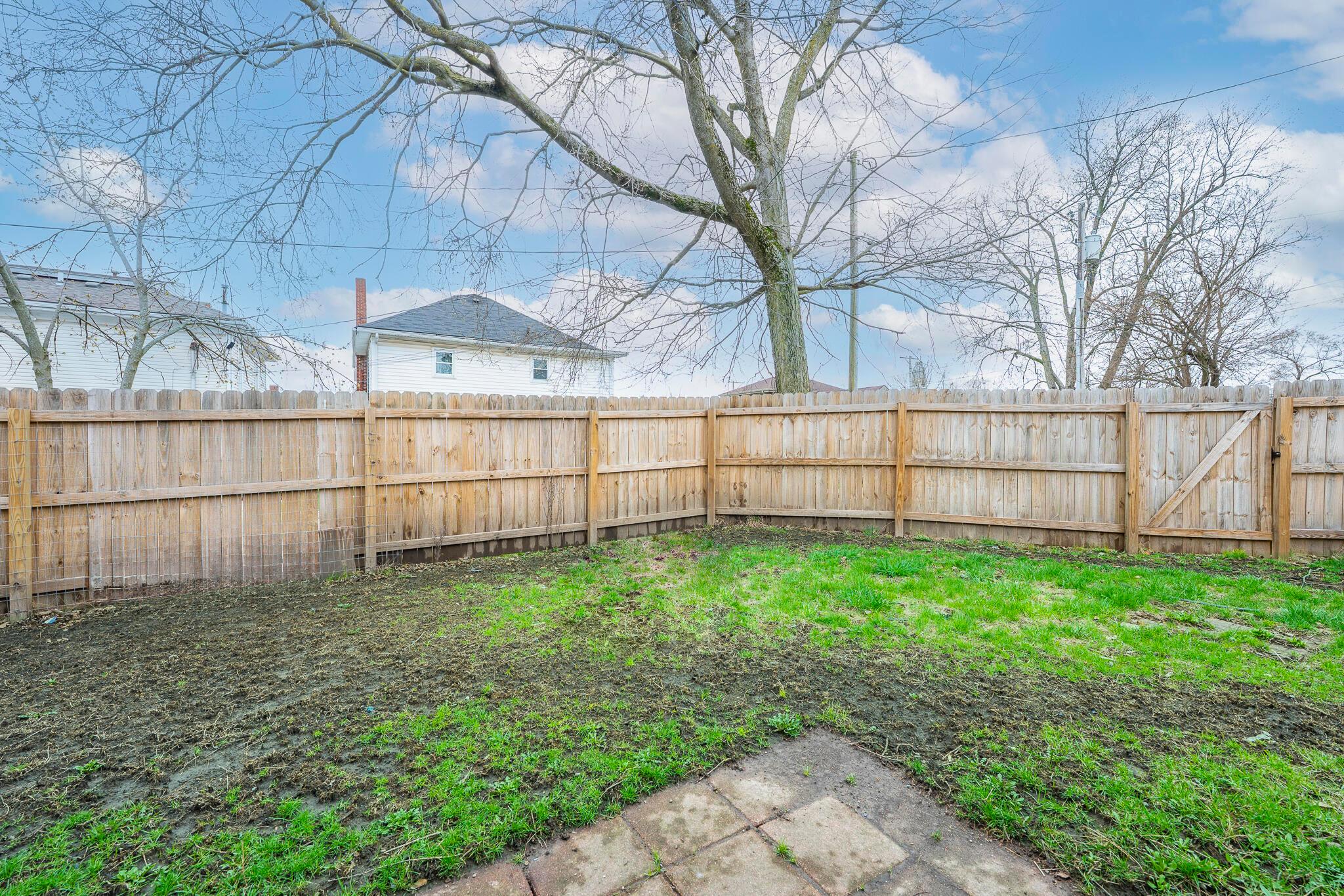 209 E Auburn Avenue, Bellefontaine, Ohio image 17