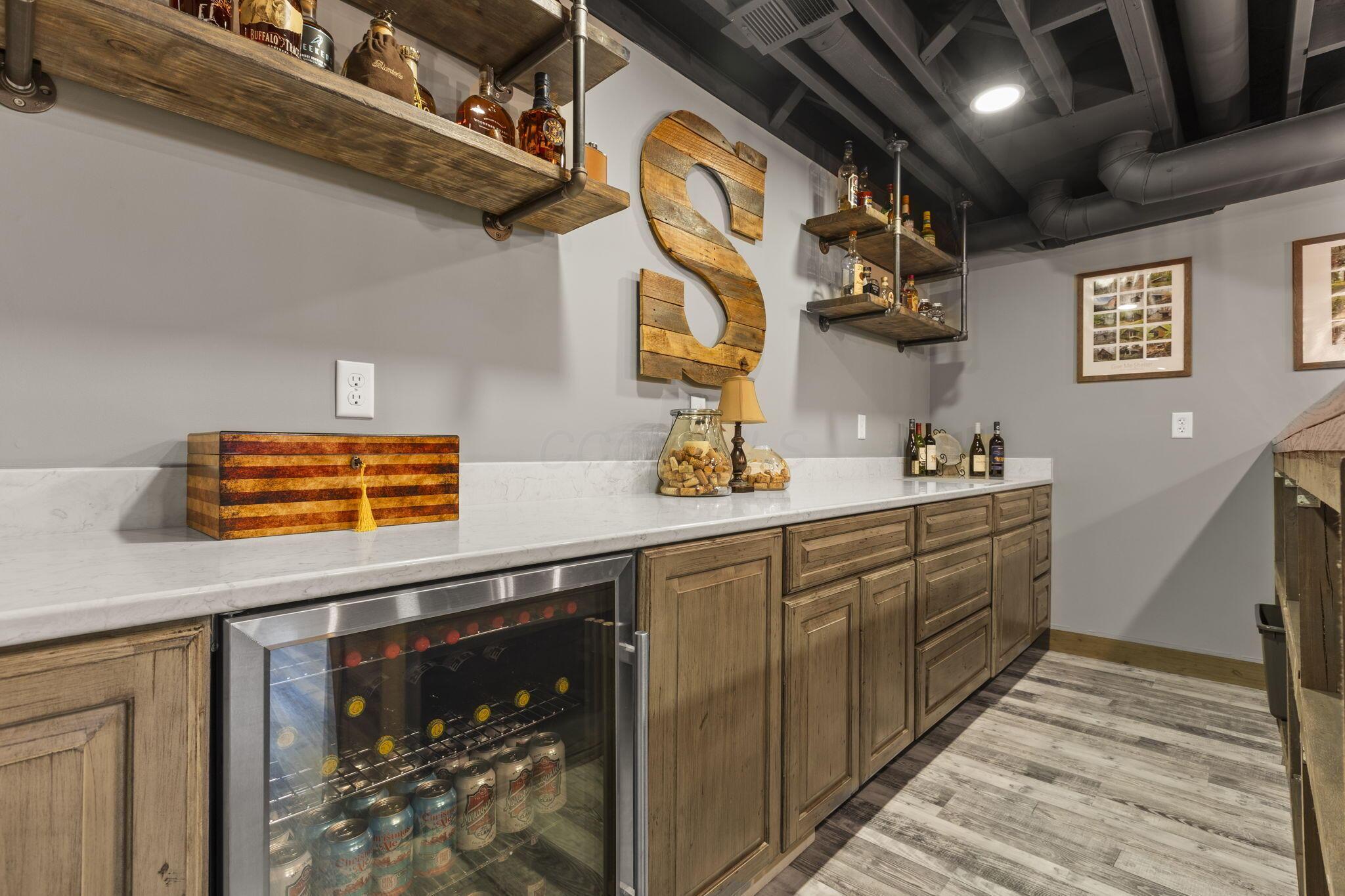 Delaware, Ohio 43015, United States, 4 Bedrooms Bedrooms, ,3 BathroomsBathrooms,Residential,Contingent,3552