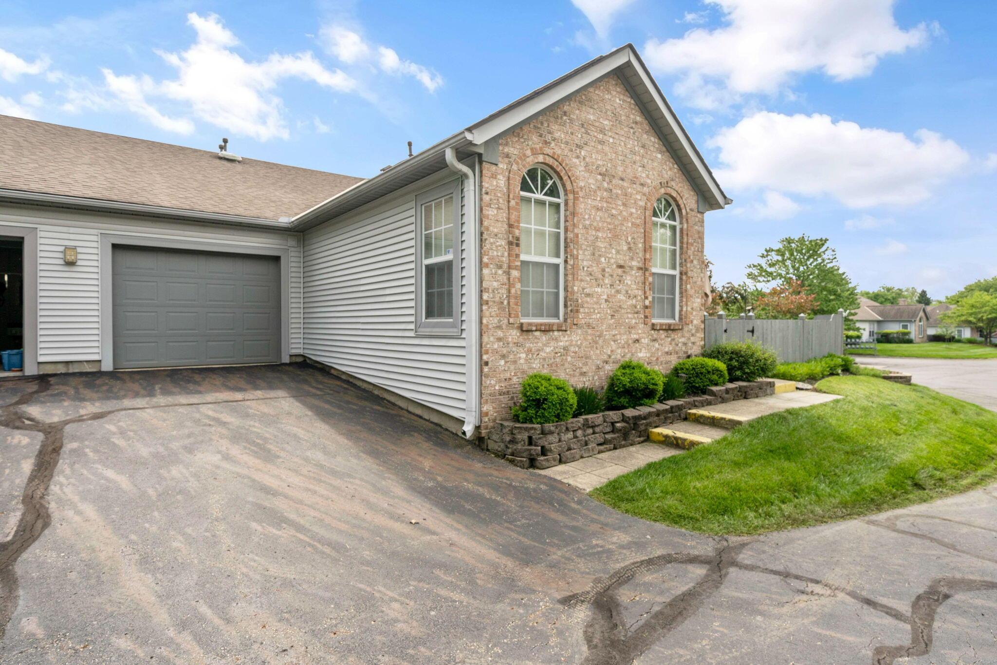 1272 Villa Oaks Court, Columbus, Ohio image 34