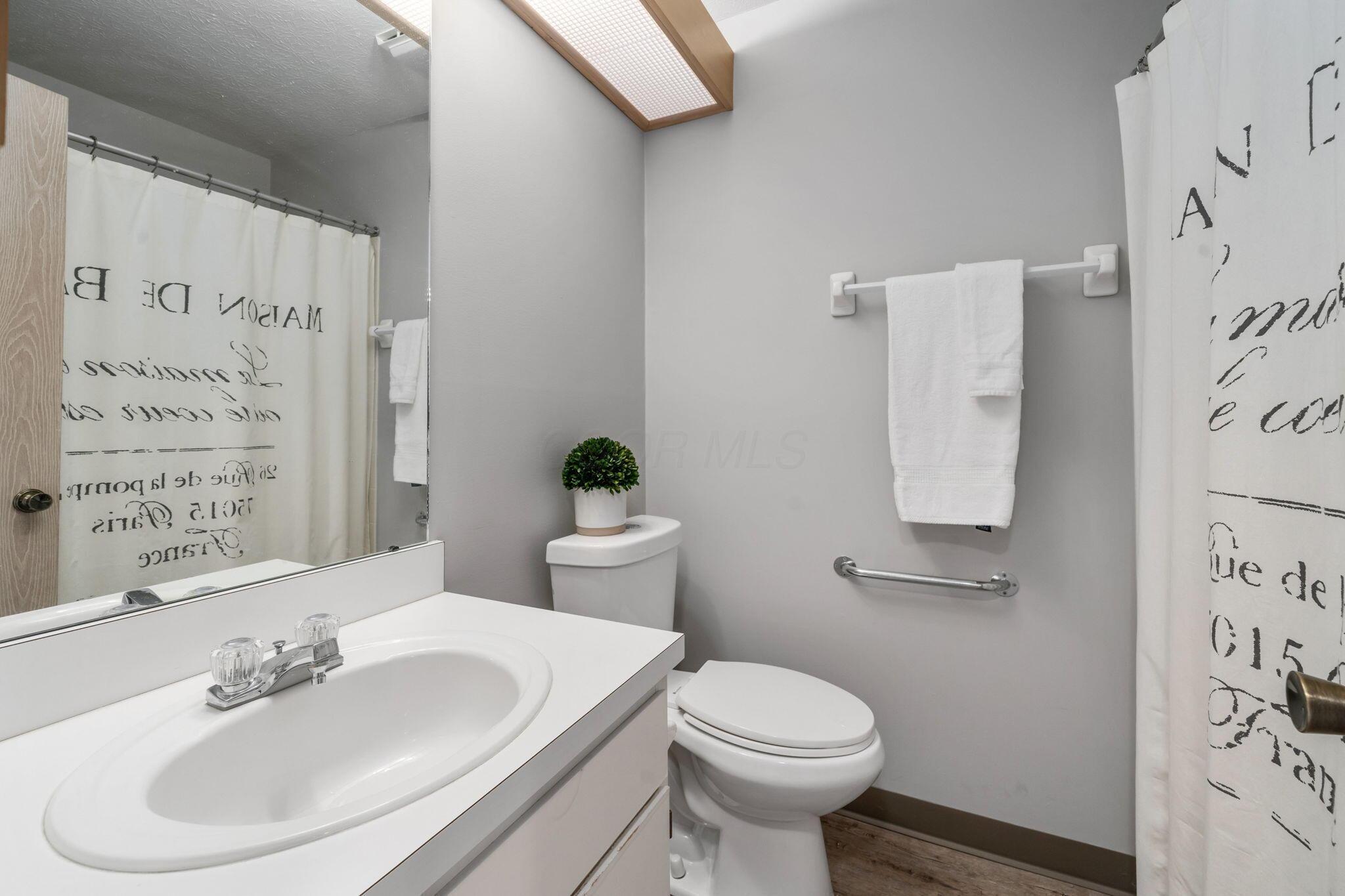 1272 Villa Oaks Court, Columbus, Ohio image 20