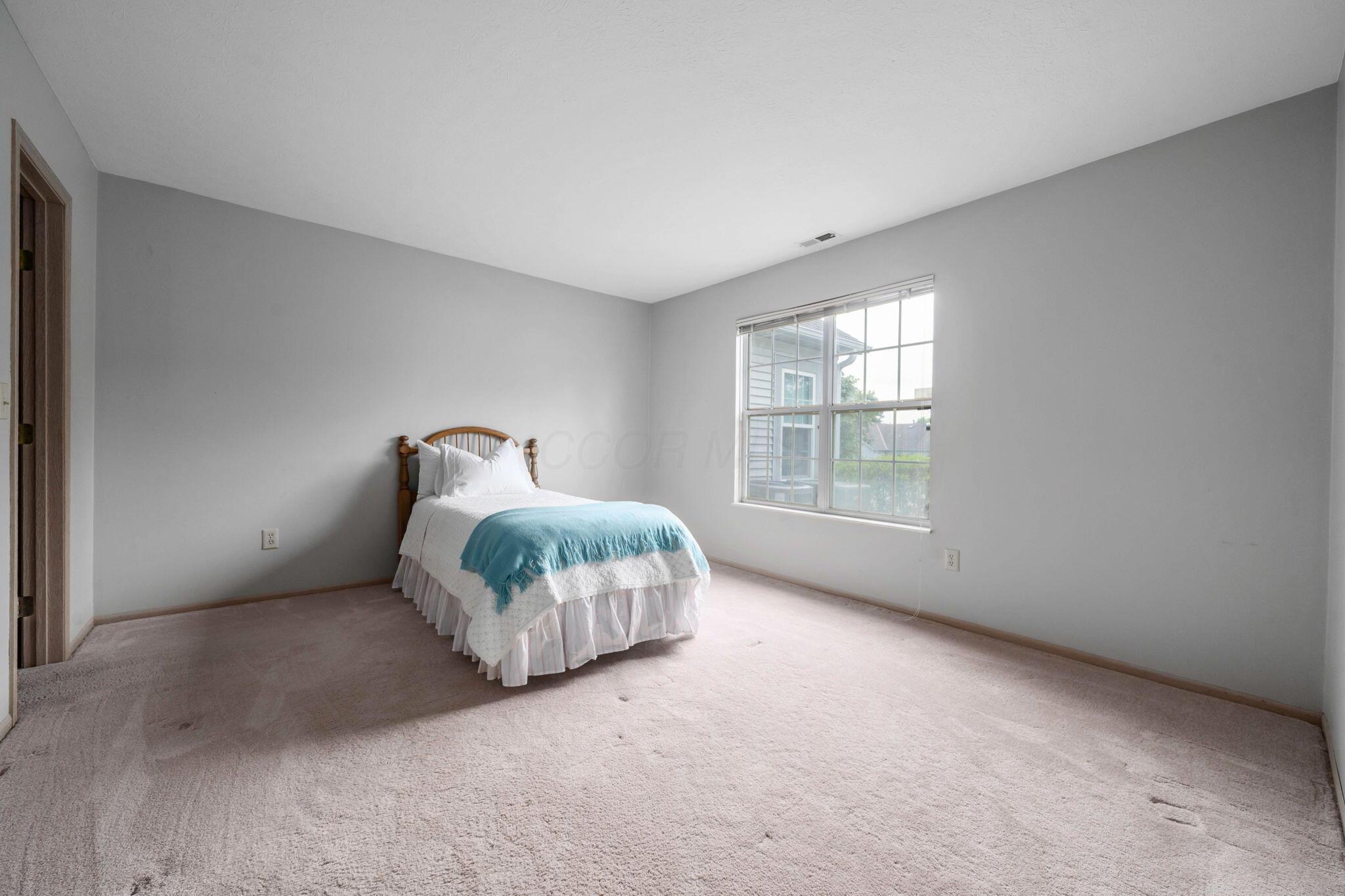 1272 Villa Oaks Court, Columbus, Ohio image 24