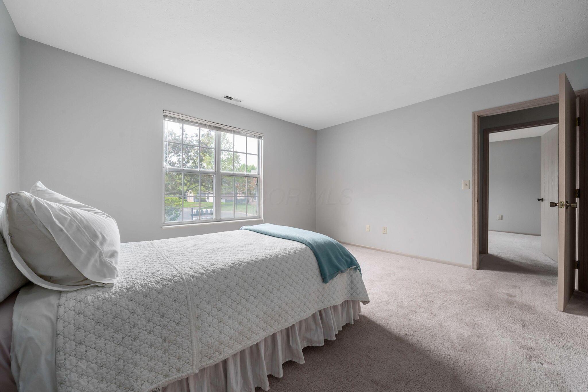 1272 Villa Oaks Court, Columbus, Ohio image 27