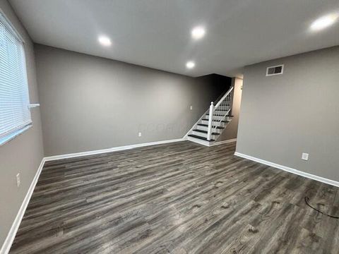 Photo of 3289 Reis Avenue, Columbus, OH 43224 (MLS # 225039677)