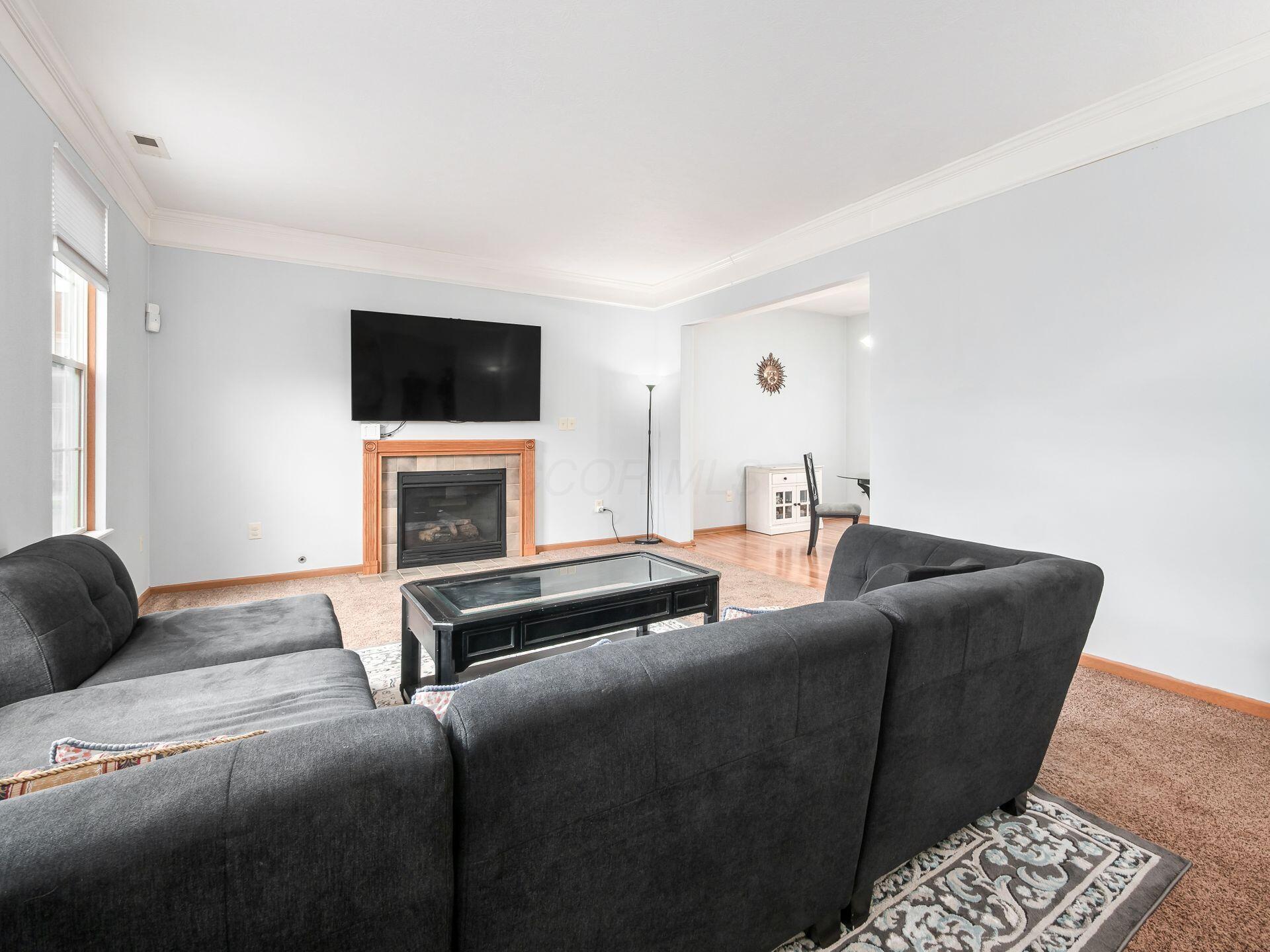 7164 Alma Terrace Drive, New Albany, Ohio image 8