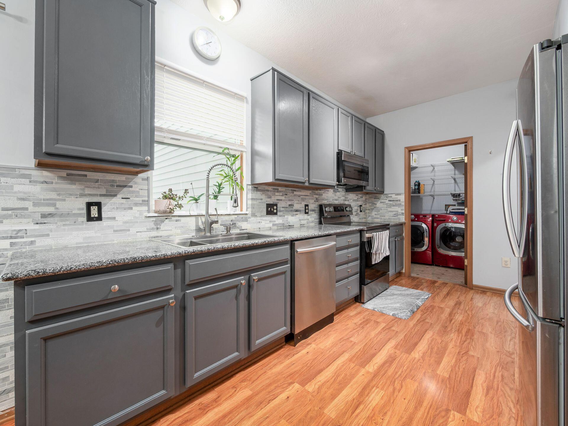 7164 Alma Terrace Drive, New Albany, Ohio image 15
