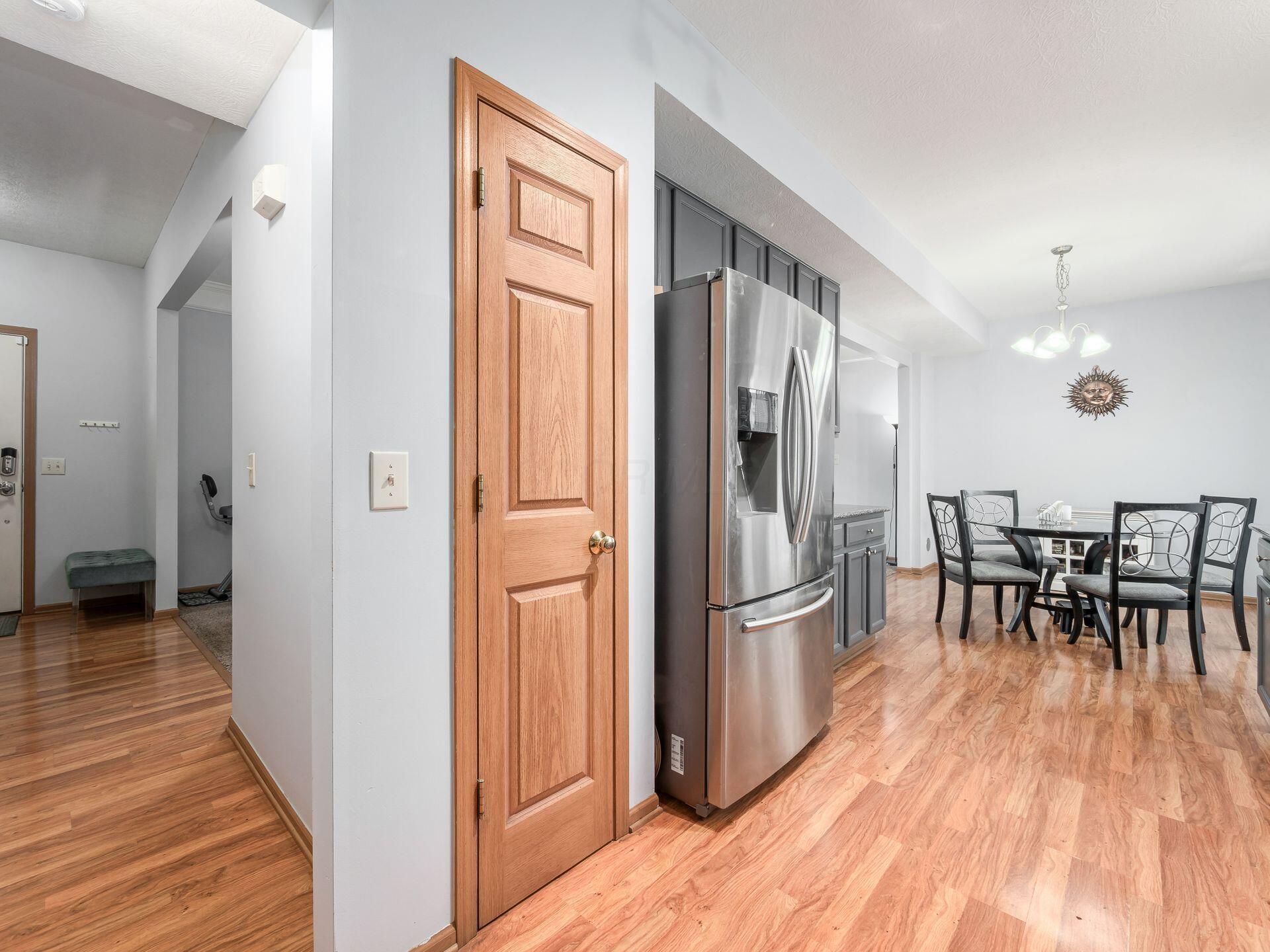 7164 Alma Terrace Drive, New Albany, Ohio image 19