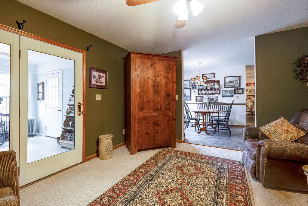 17980 Glen Road, Gambier, Ohio image 16
