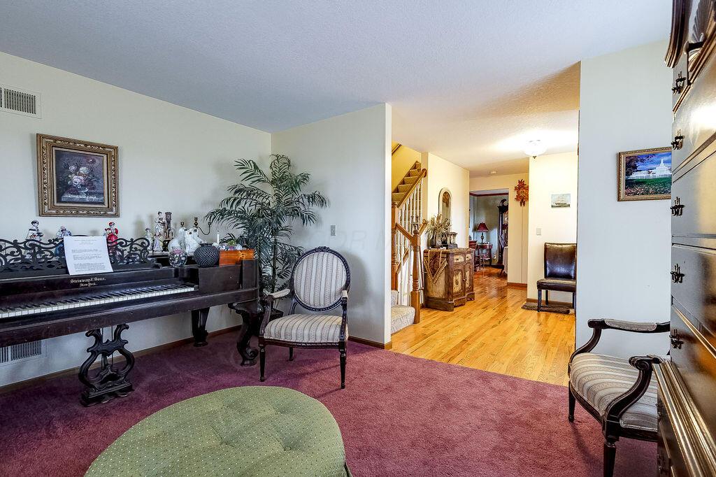 17980 Glen Road, Gambier, Ohio image 11