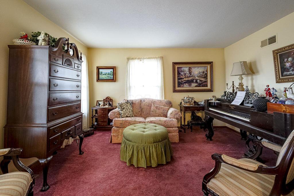 17980 Glen Road, Gambier, Ohio image 13