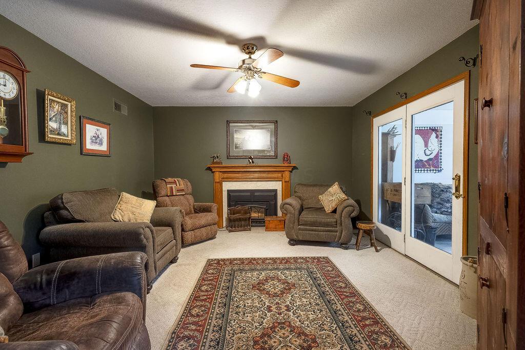 17980 Glen Road, Gambier, Ohio image 14